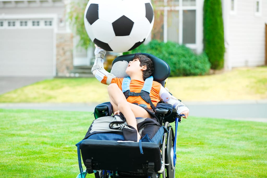 ADAPTED PHYSICAL ACTIVITY: EVERYBODY IS ABLE!